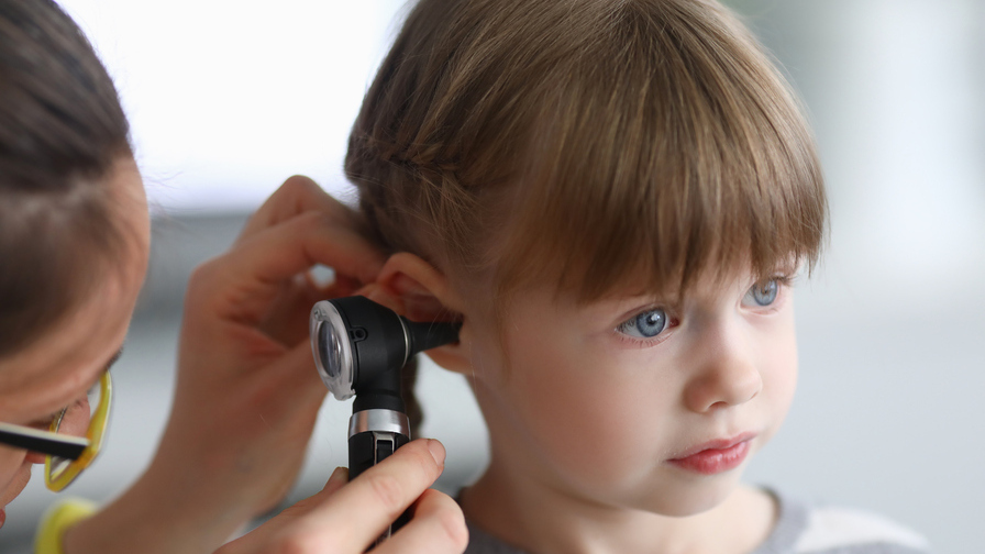 exérèse d’une lésion congénitale de l’oreille moyenne 
