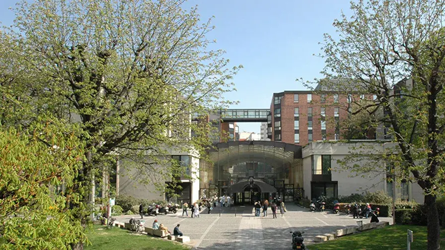 Hôpital Saint-Louis (Paris, 10)