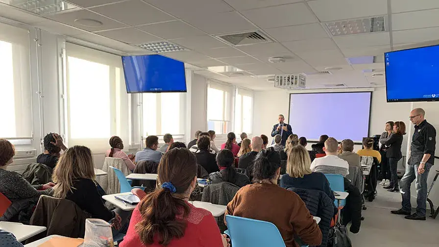 Centre de formation des assistants de régulation médicale (CFARM) des huit SAMU d’Île-de-France