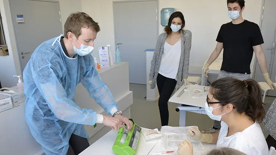 Formation soignants Covid-19