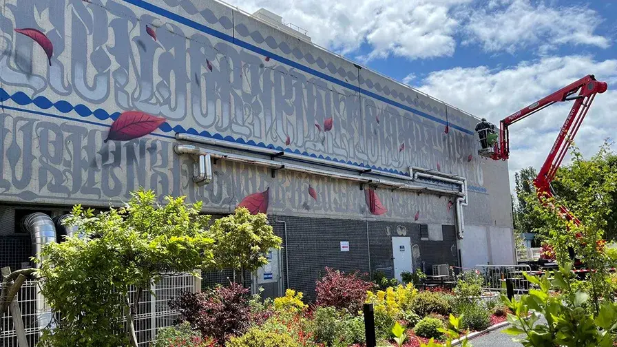 street art en plein cœur de l’hôpital Henri-Mondor AP-HP - Cyril Simon dit 2flui