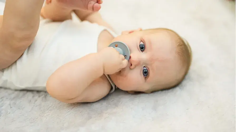 Mieux prévenir la maltraitance physique infantile précoce