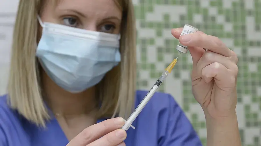 Préparation vaccin COVID-19