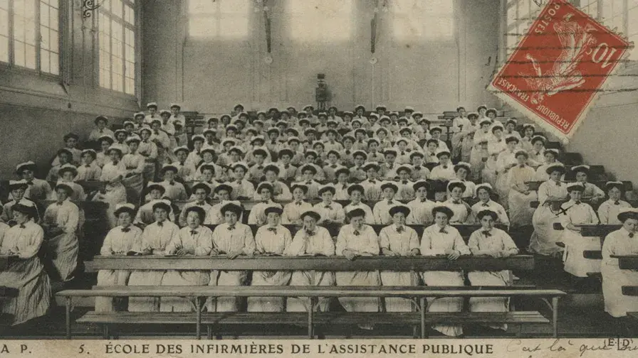 Œuvre du mois - Cartes postales, École d'infirmières, 1907, hôpital Salpêtrière
