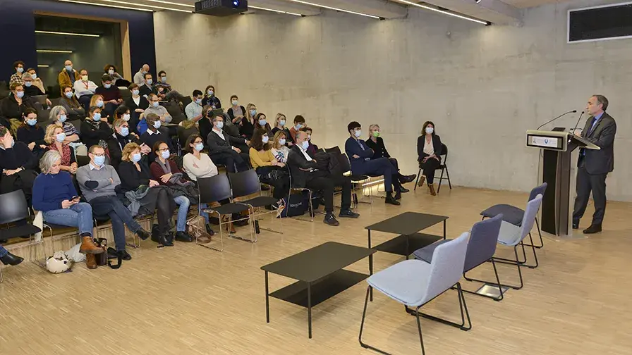 Remise de diplômes siège de l'AP-HP décembre 2022